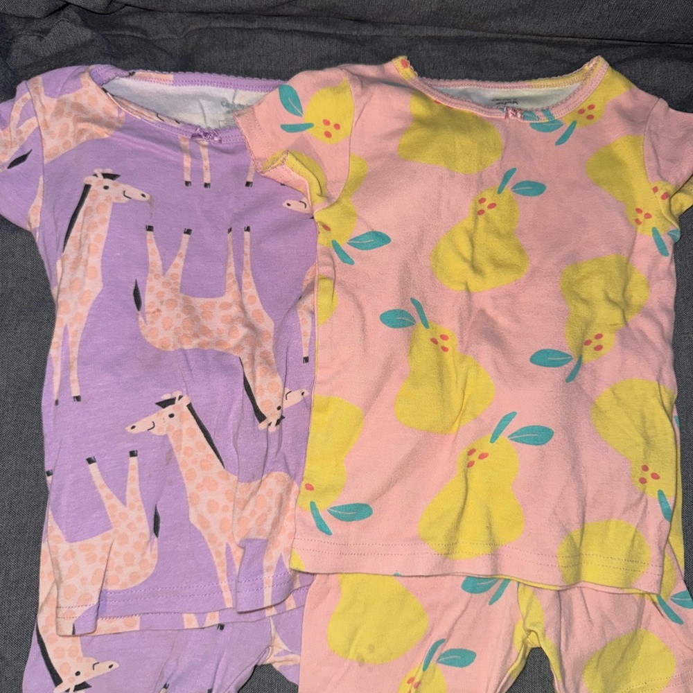 Kids Pajama Set - Giraffe and Pear Print